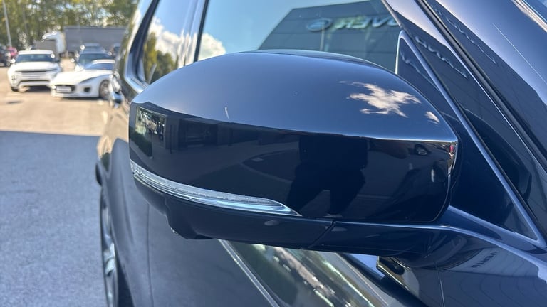 2021 Land Rover Discovery 3.0 D300 R-Dynamic HSE 5dr Auto Diesel Station Wagon Station Wagon Dies...