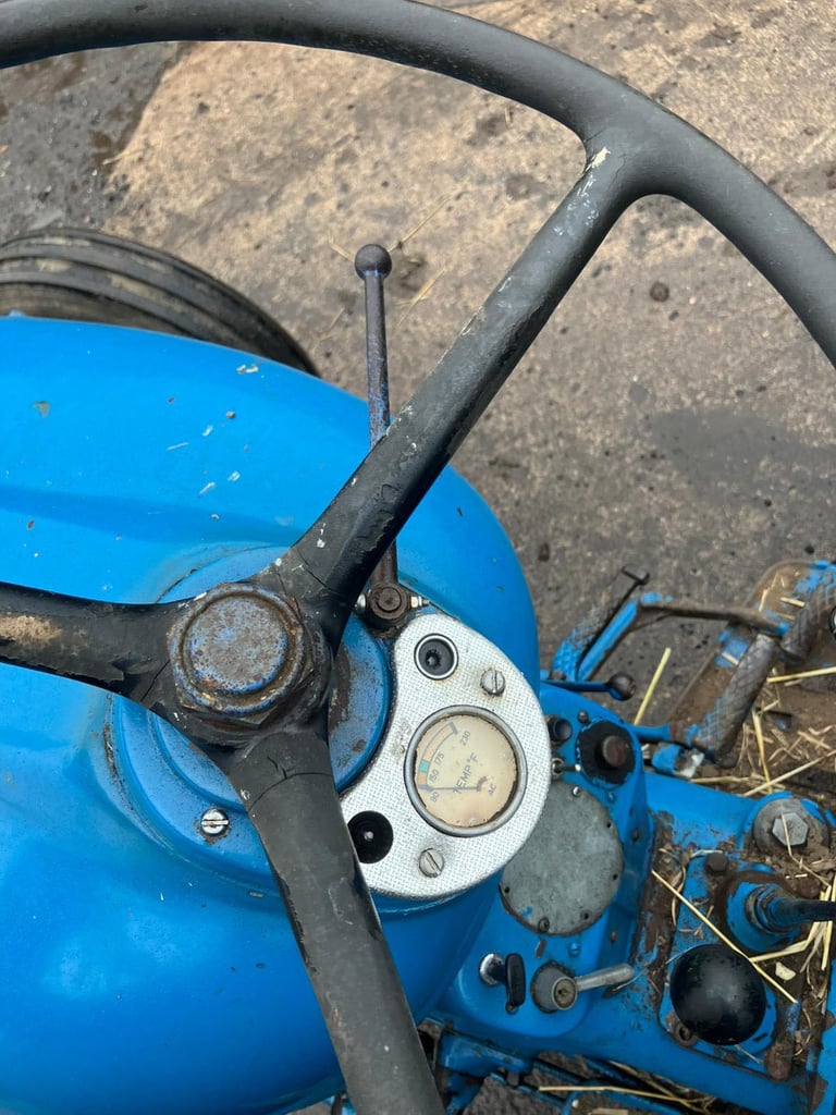 1959 Fordson Dexta Vintage Classic Tractor - ORIGINAL VFG 902
