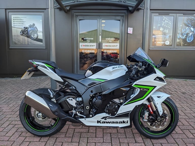 KAWASAKI NINJA ZX10R 2024 - EVOTECH TAIL TIDY - FIRST SERVICE COMPLETED - LOVELY