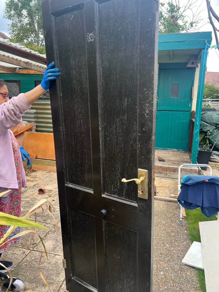 image for 6 used doors 