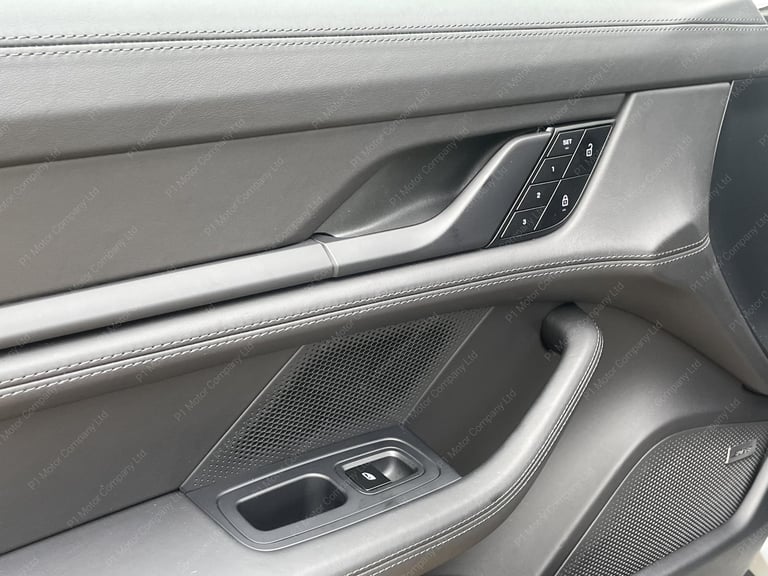 2023 Porsche Taycan Performance Plus 93.4kWh Saloon 4dr Electric Auto RWD (11kW Charger) (476 p S...