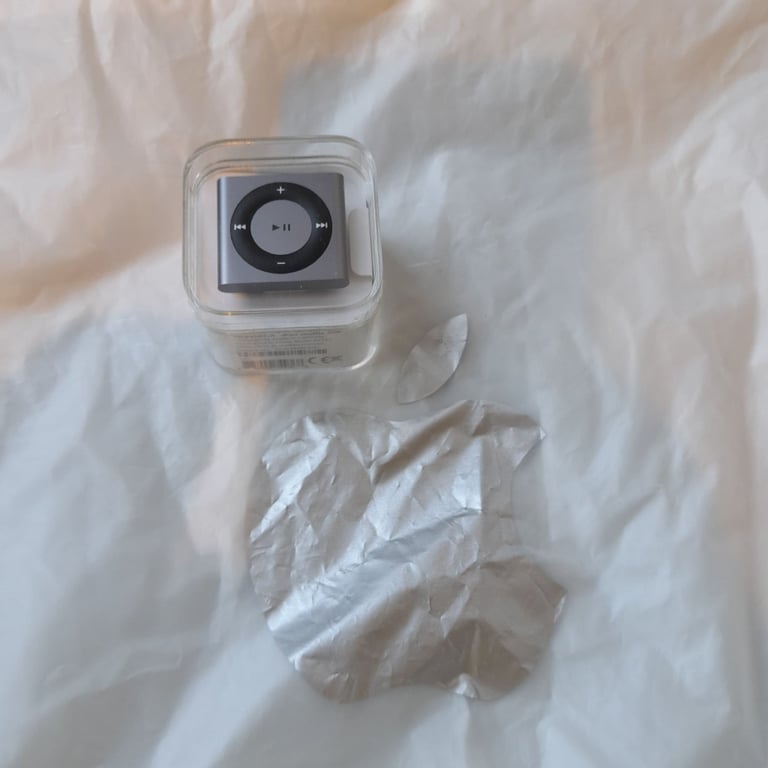 2GB Space Grey Apple iPod Shuffle