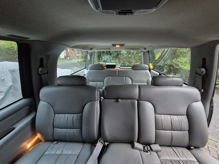 1999 Chevrolet Suburban for sale (Holden – rare Australian factory right hand drive model)