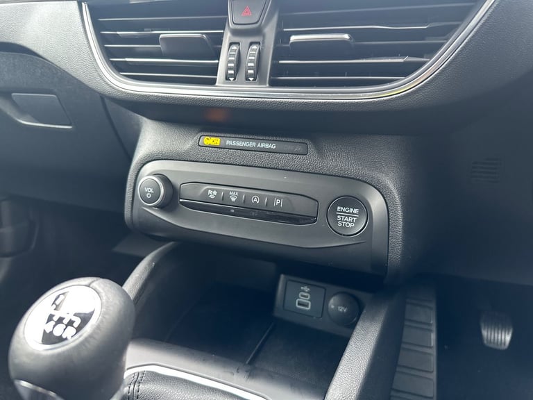 2023 Ford Focus 5Dr Titanium 1.0 125PS Hatchback Petrol Manual