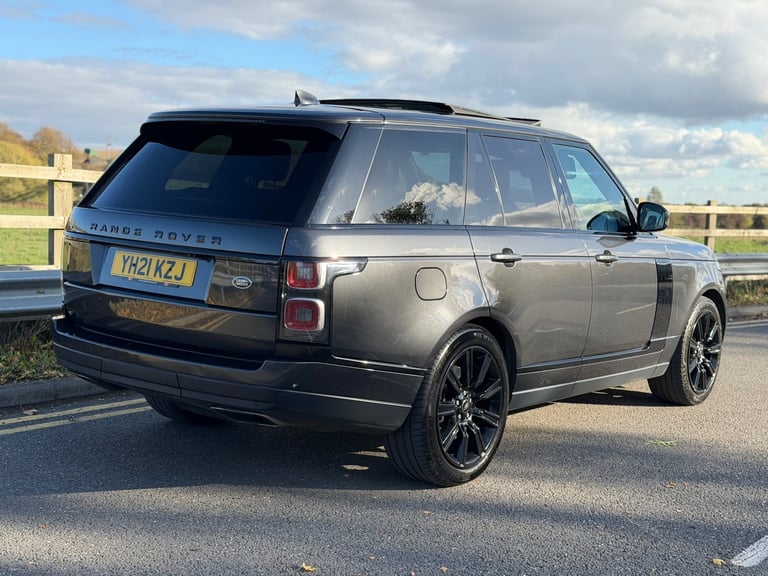 2021 LAND ROVER RANGE ROVER VOGUE P400e WESTMINSTER BLACK TOP SPEC GREY PANROOF