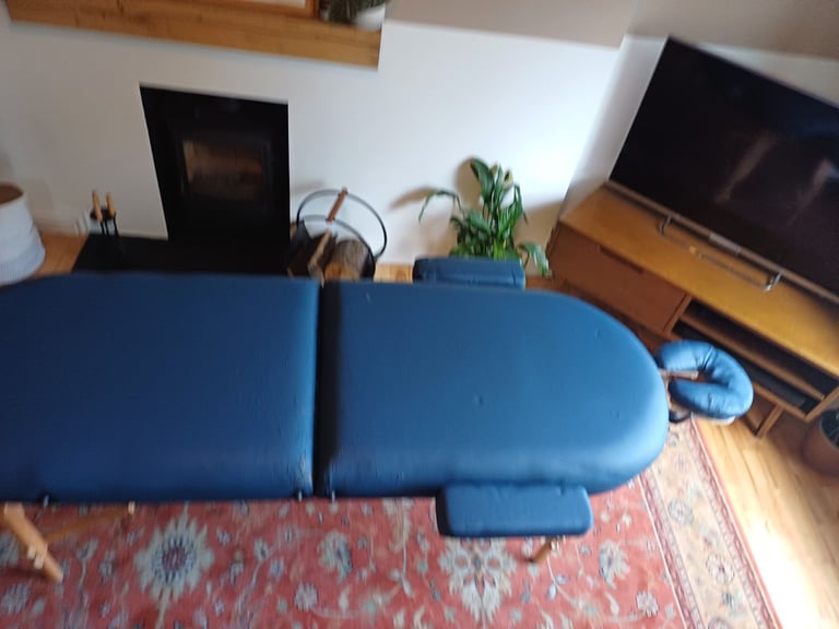 FREE massage table
