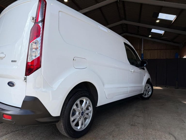 FORD TRANSIT CONNECT 1.5 240 EcoBlue Limited L2 Euro 6 (s/s) 5dr 2019