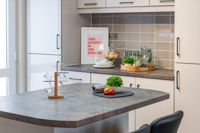 Omar Ikon Park Home in Cambs Norfolk Border  - Lodge / Caravan 