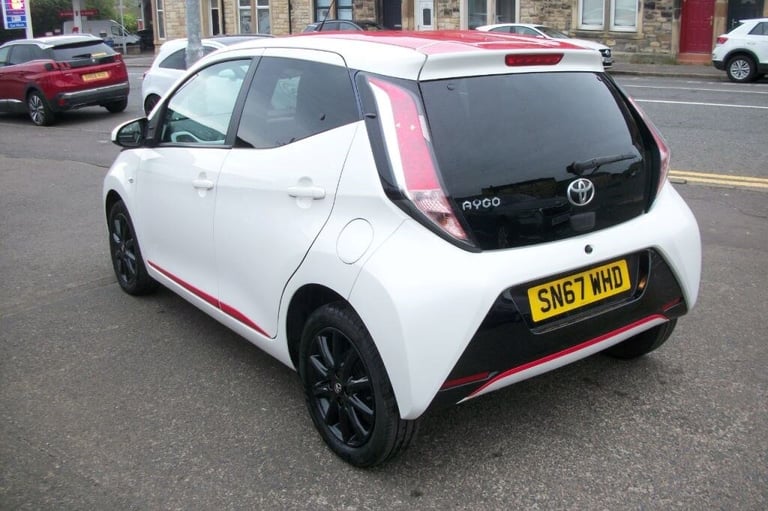  Toyota Aygo 1.0 X-PRESS VVT-I Petrol