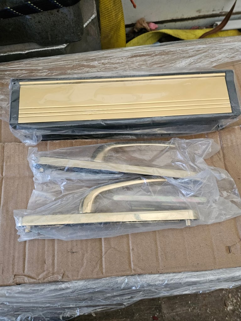 image for Handles and letter box brand new £25 a set 