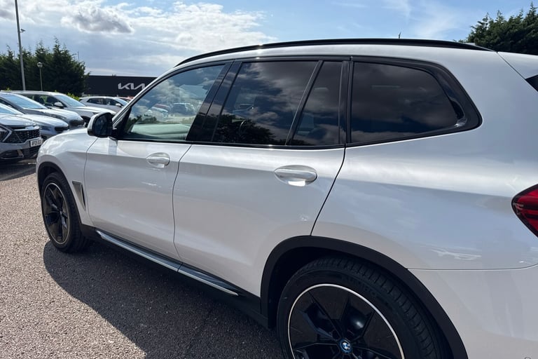  BMW Ix3 80kwh Premier Edition Suv 5dr Electric Auto 286 Ps Electric