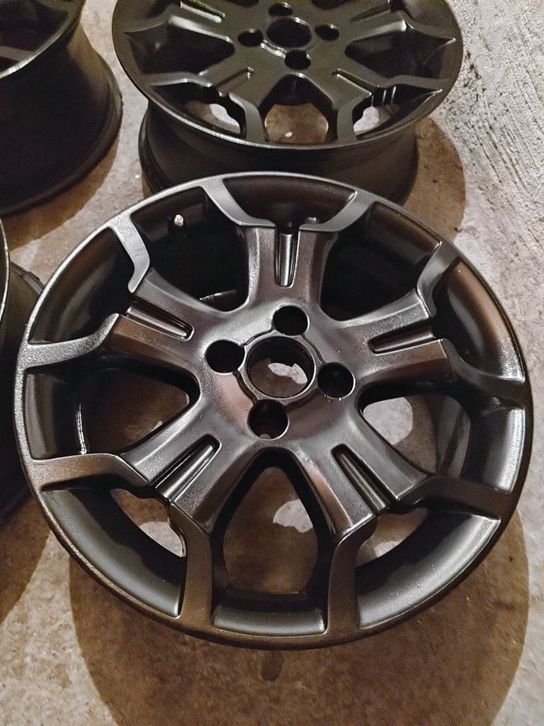 Citroen DS3 17 inch Alloys fully refurbished