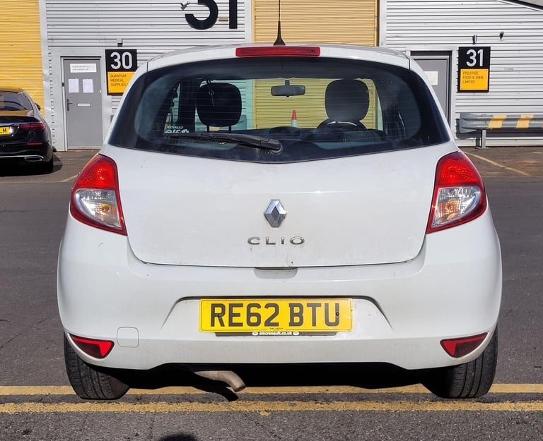 2012 Renault Clio 1.2 16V Expression+ 3dr HATCHBACK PETROL Manual