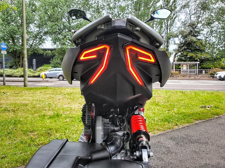 NEW 2025 Italjet Dragster 125cc Urban Sport Scooter