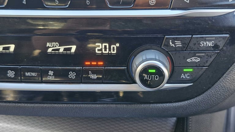 2019 BMW 5 Series 530e M Sport 4dr Auto Saloon Plug-In Hy Automatic