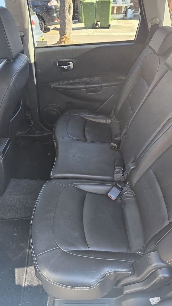 Nissan Qashqai +2 10