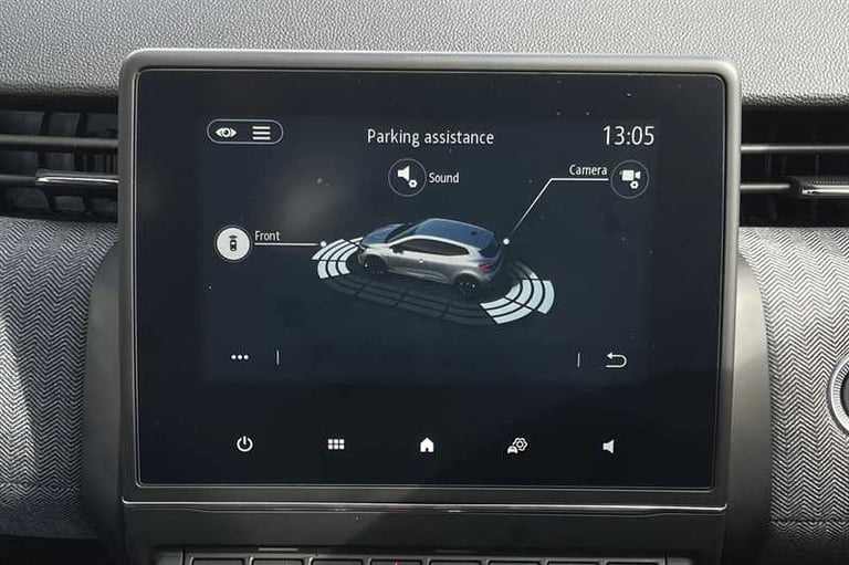 2025 Renault Clio 1.6 E-TECH techno Hatchback 5dr Petrol Hybrid Auto Euro 6 (s/s) (145 ps) Hatchb...