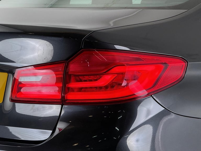 2020 BMW 5 Series 520d SE 4dr Auto SALOON DIESEL Automatic