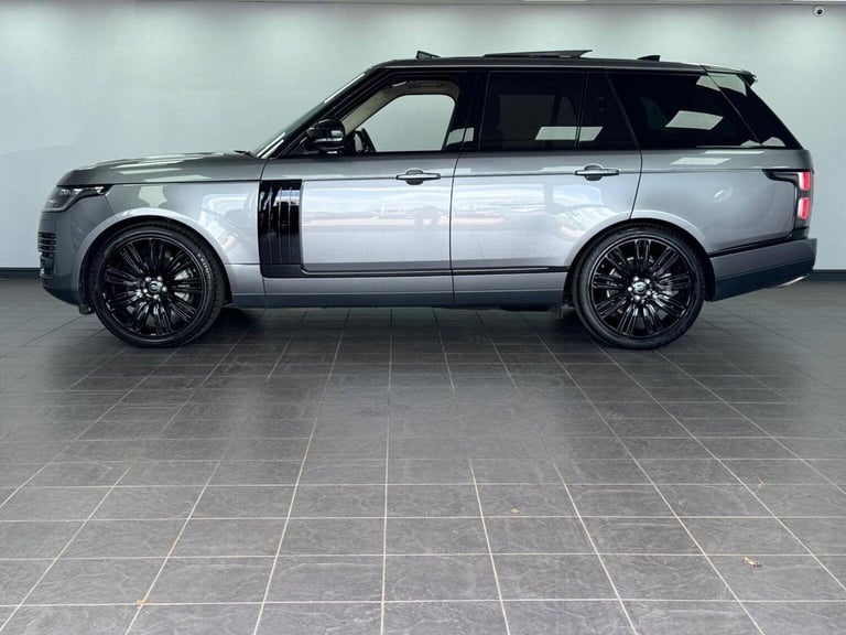 LAND ROVER RANGE ROVER 3.0 D300 MHEV Westminster Black Auto 4WD Euro 6 (s/s)