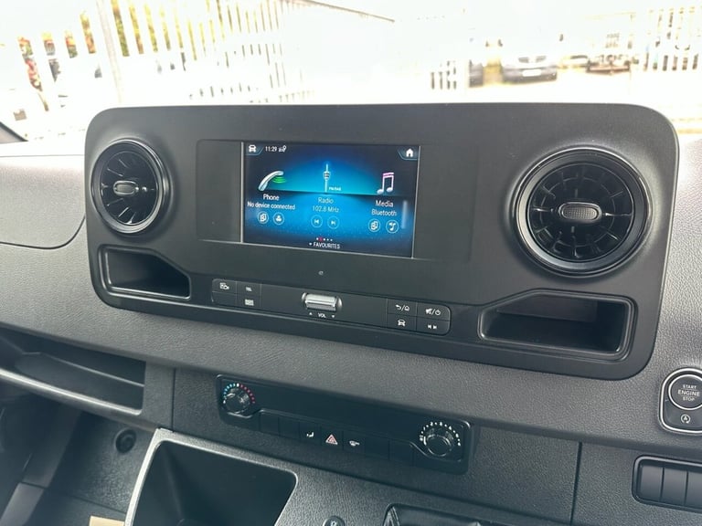 2023 Mercedes-Benz Sprinter 2.0 315 CDI Progressive Panel Van 5dr Diesel Manual LWB RWD L3 H2 Eur...