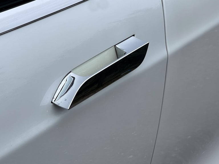 2020 Tesla Model S (Dual Motor) Long Range Auto 4WD 5dr HATCHBACK Electric Automatic