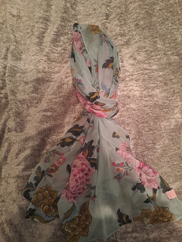 image for Lovely spring time scarf 
