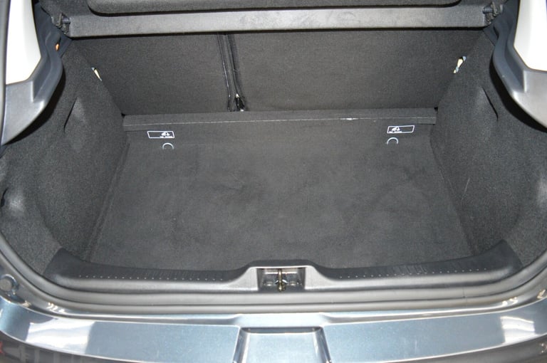 2018 Renault Clio 1.5 dCi 90 Play LOW MILEAGE + ONE OWNER + ULEZ COMPLIANT Hatchback Diesel Manual