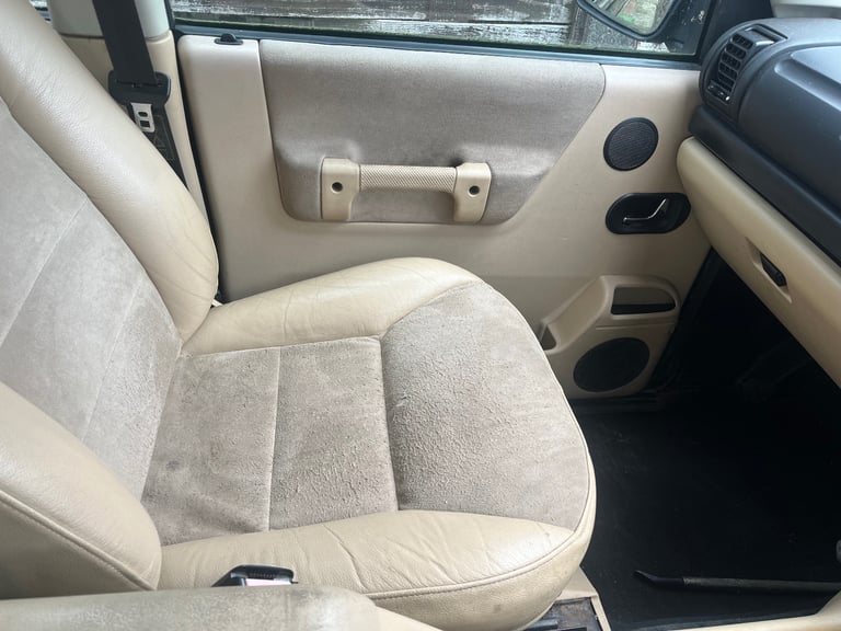 Land rover discovery td5 off road ready 