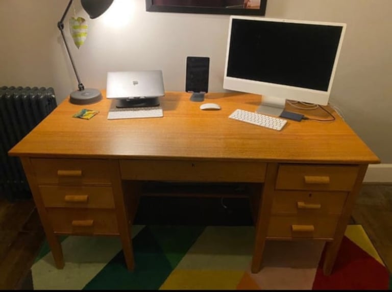 Oak desk gumtree discount