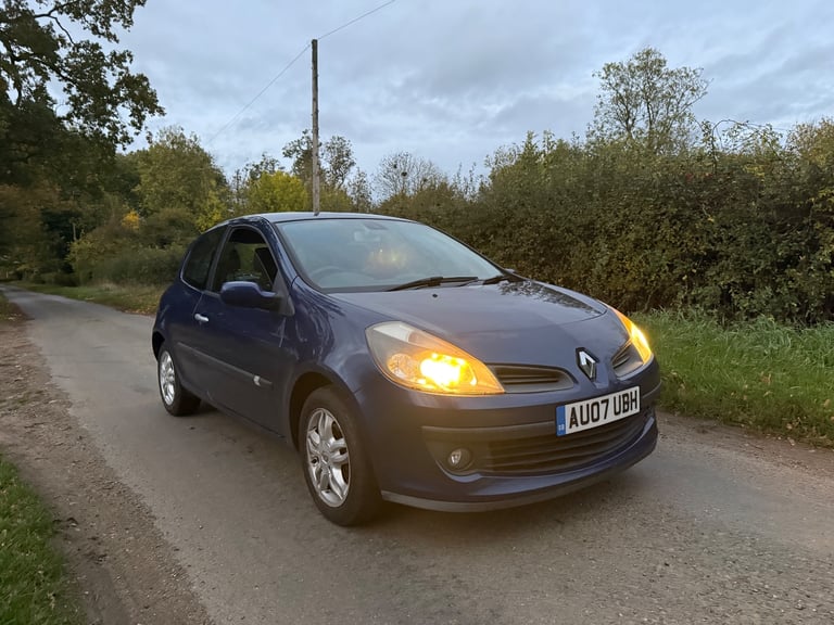 Renault, CLIO, Hatchback, 2007, Manual, 1390 (cc), 3 doors