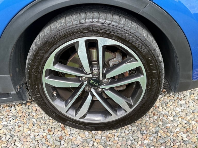 Kia Sportage 2.0 Diesel ISG 4 AWD Auto.Heated leather,reverse camera,pan roof