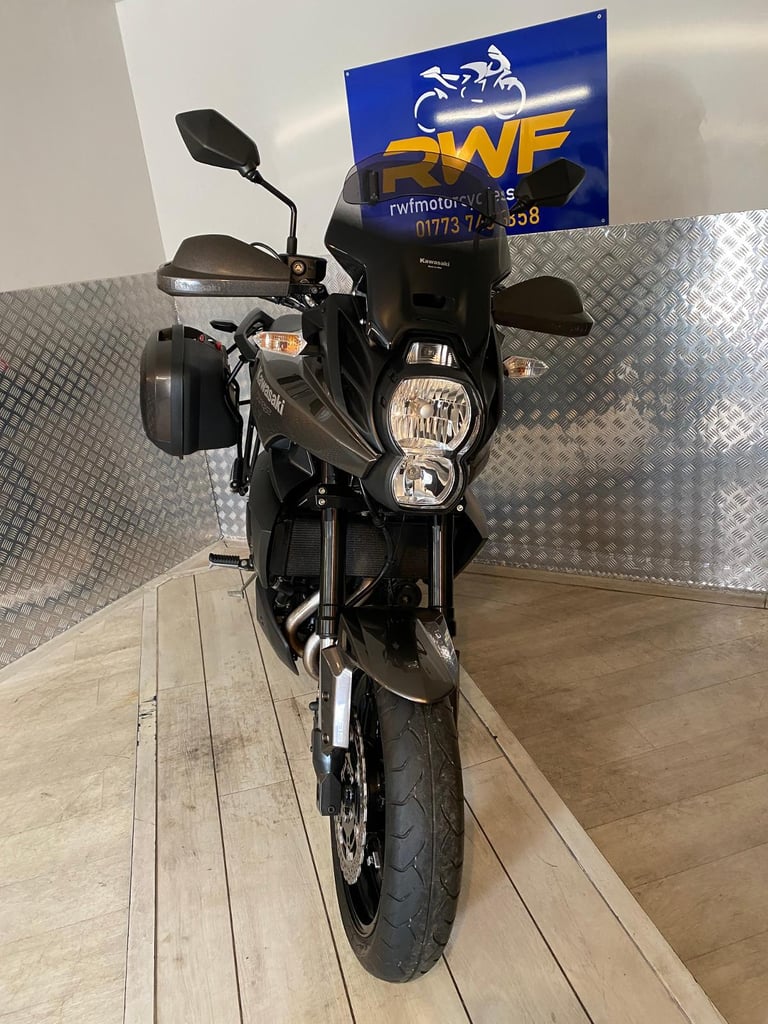 Kawasaki KLE 650 VERSYS, 2014, ONLY 1 OWNER & 4,491 MILES, SUPERB COND