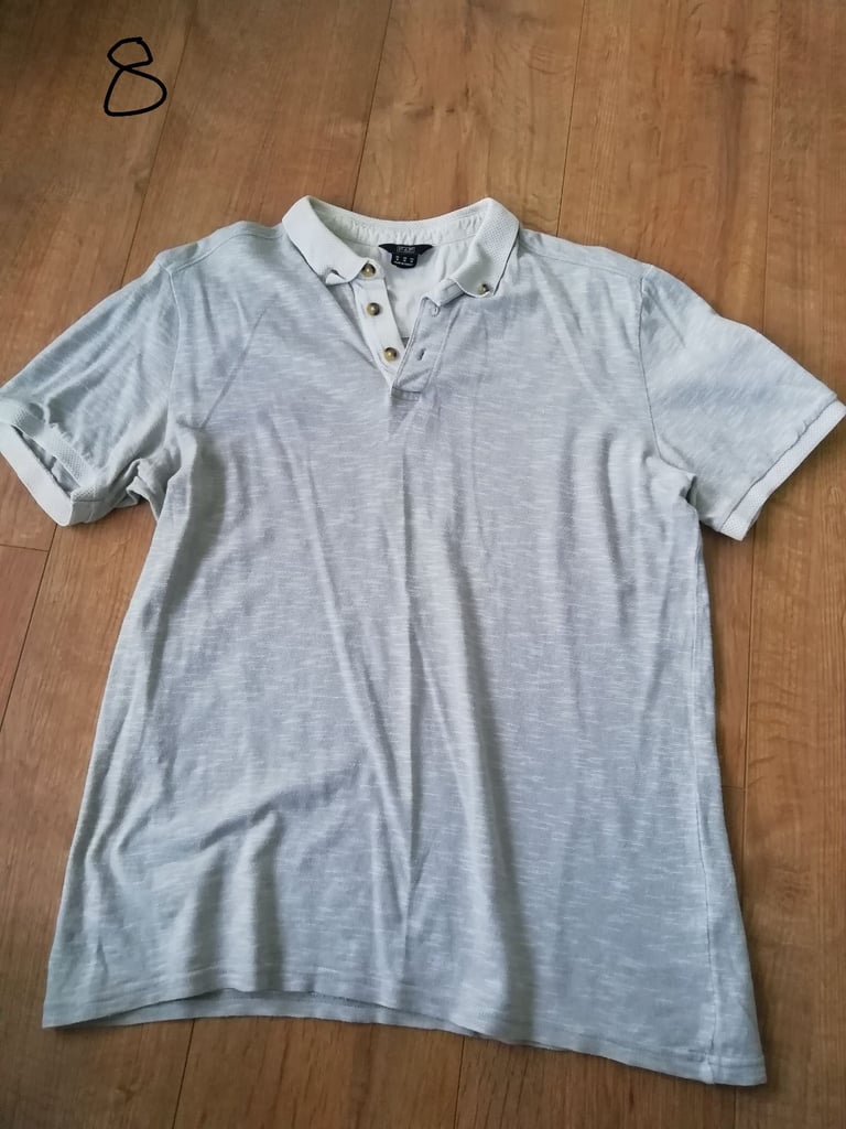 Men's tops - size M