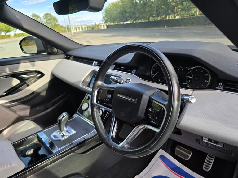 2022 Land Rover Range Rover Evoque 1.5 P300e 12.2kWh R-Dynamic S SUV 5dr Petrol Plug-in Hybrid Au...