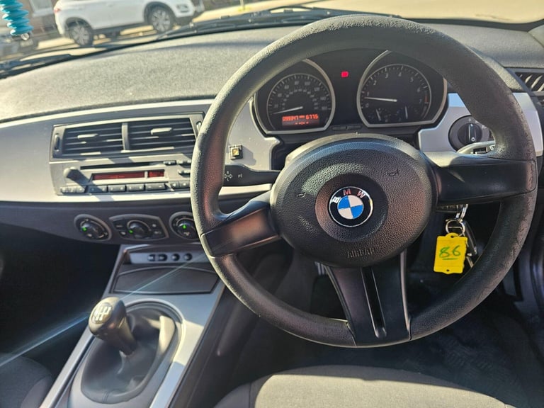 2004 BMW Z4 2.2i SE Euro 3 2dr CONVERTIBLE Petrol Manual