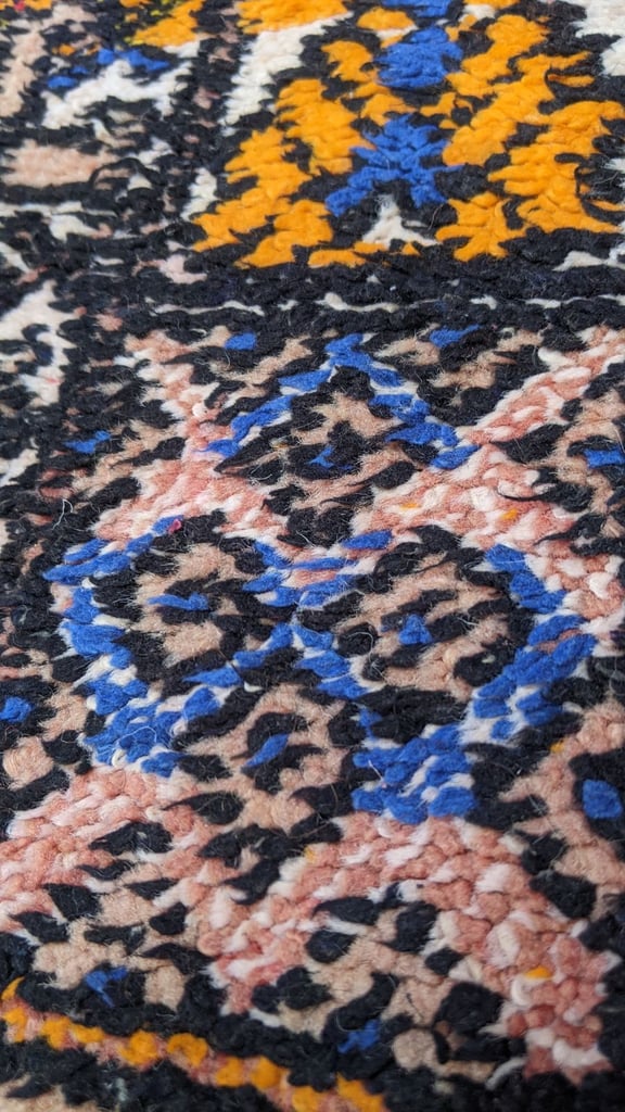 vintage moroccan rug 152 x 116 cm