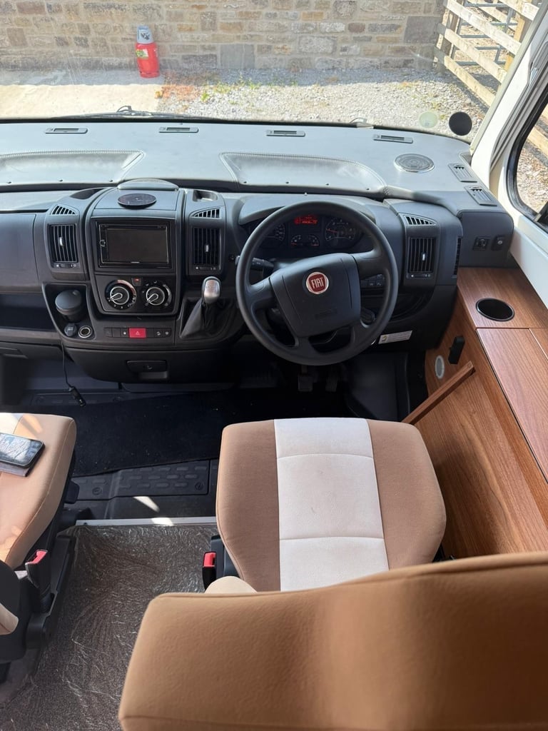 2015 Frankia 640 - 3 ltr - 49,000 Miles - 4 Berth / 2 Belts 