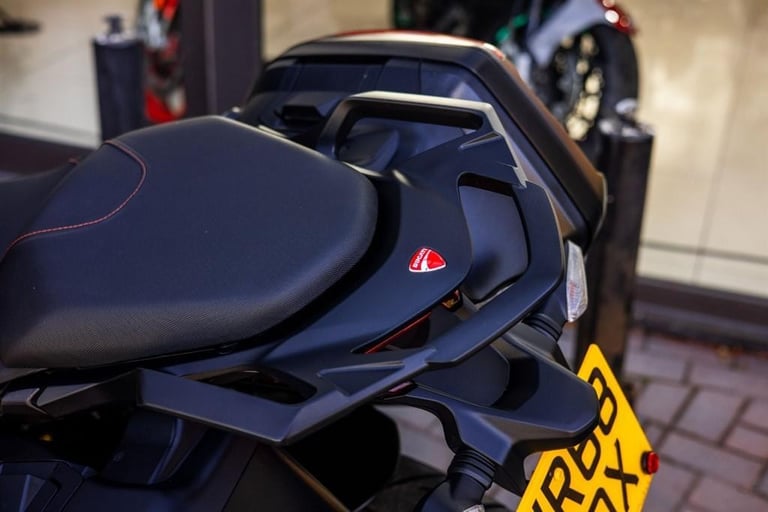Ducati Multistrada BELTS DONE ! PANNIERS ! STUNNING