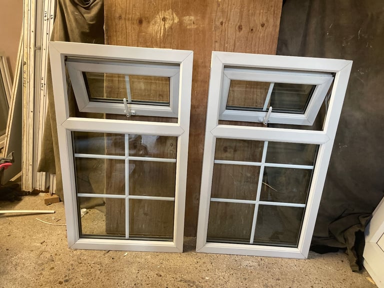 H 109 x W 63 cm - **1 LEFT** GEORGIAN UPVC DOUBLE GLAZED WINDOW - (REF: SJ457)