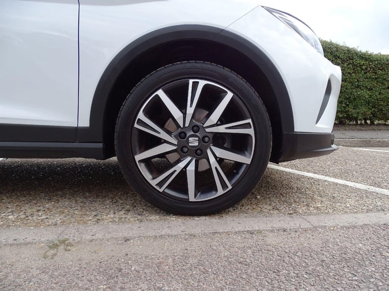 2023 SEAT Arona 1.0 TSI FR Edition DSG Euro 6 (s/s) 5dr HATCHBACK Petrol Automatic