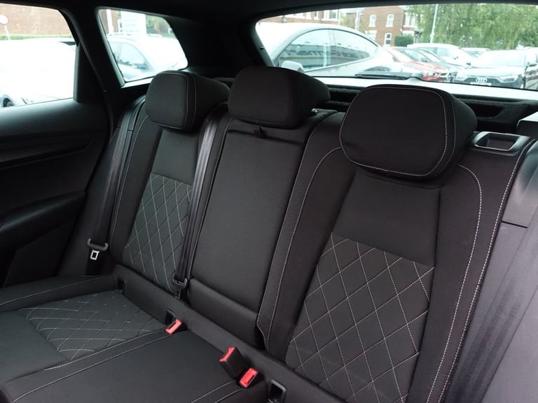 2019 Skoda Karoq 2.0 TSI SportLine SUV 5dr Petrol DSG 4WD Euro 6 (s/s) (190 ps) ESTATE Petrol Aut...