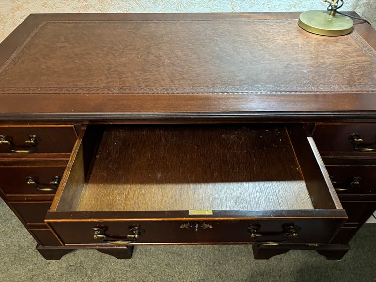 Reproduction Vintage mahogany Wood & Leather Twin Pedestal Office Desk