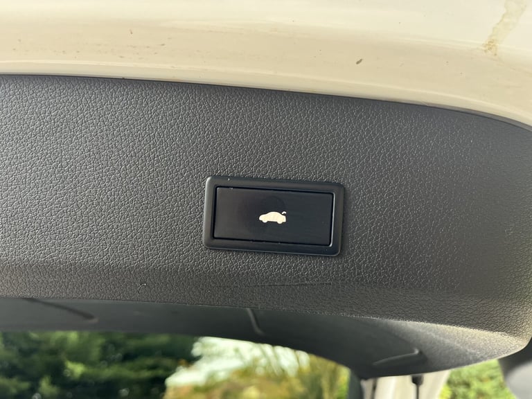 AUDI Q7 3.0 TDI V6 S line Plus 2012