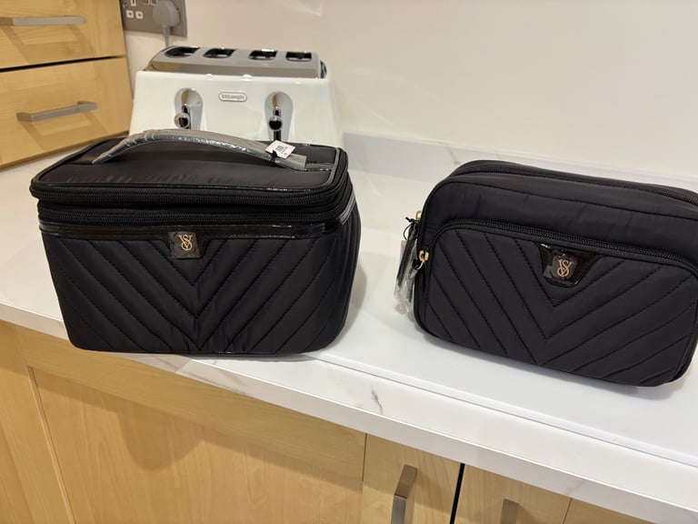 image for Victoria secret make up/toiletry bags with tags