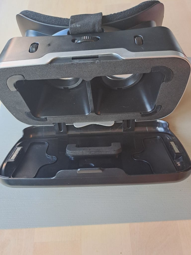 TechRise VR Headset 