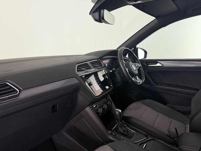 2020 Volkswagen Tiguan 2.0 TSi 230 4Motion SEL 5dr DSG ESTATE PETROL Automatic