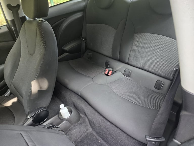 2009 MINI Hatch 1.6 Cooper 3dr HATCHBACK Petrol Manual