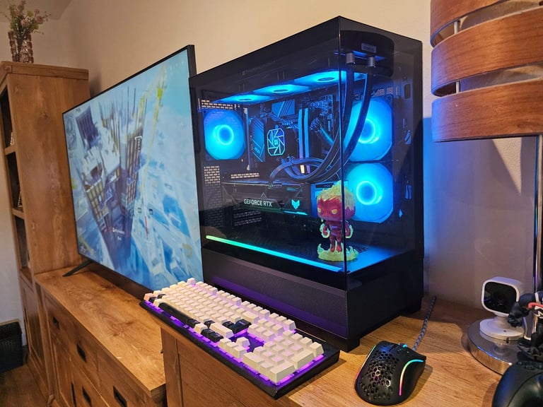 GAMING PC RTX 4070 Ti SUPER 16GB / Intel Core i9-13900k / 64GB DDR5 5600MHz / 2TB NVMe M.2
