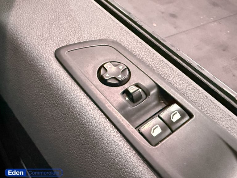 2020 PEUGEOT EXPERT 1.5 BLUEHDI PROFESSIONAL 129 BHP * LWB + AIR CON PANEL VAN