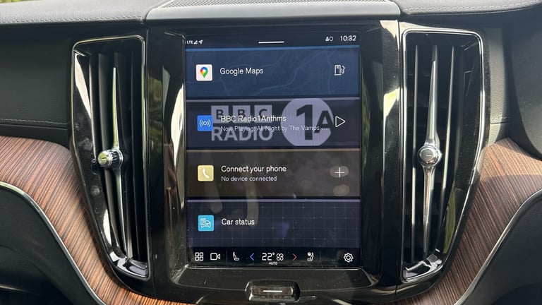 2022 Volvo XC60 2.0 B5P Ultimate Dark 5dr AWD Geartronic Petrol Estate Estate Petrol Automatic